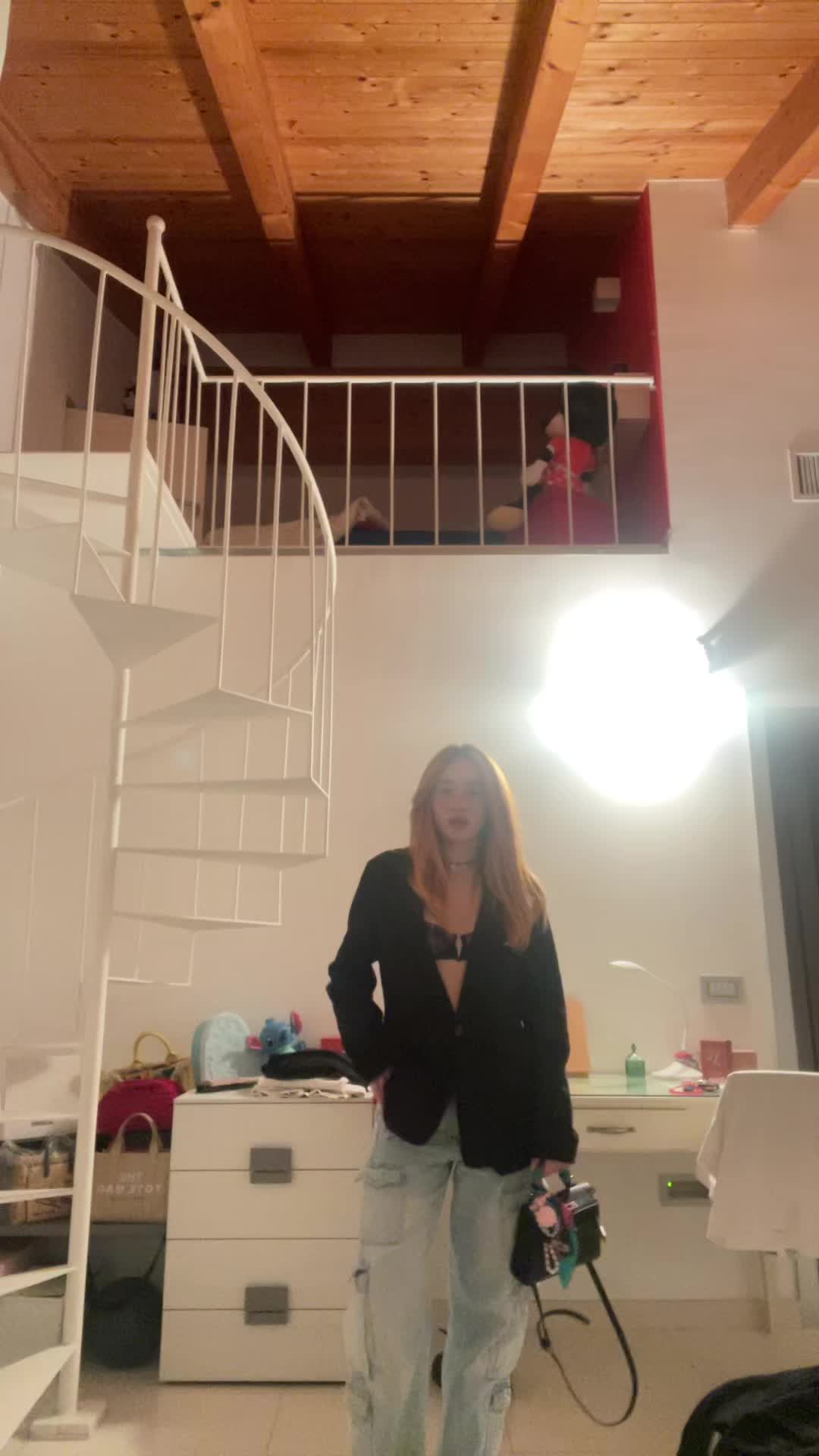 @✨
