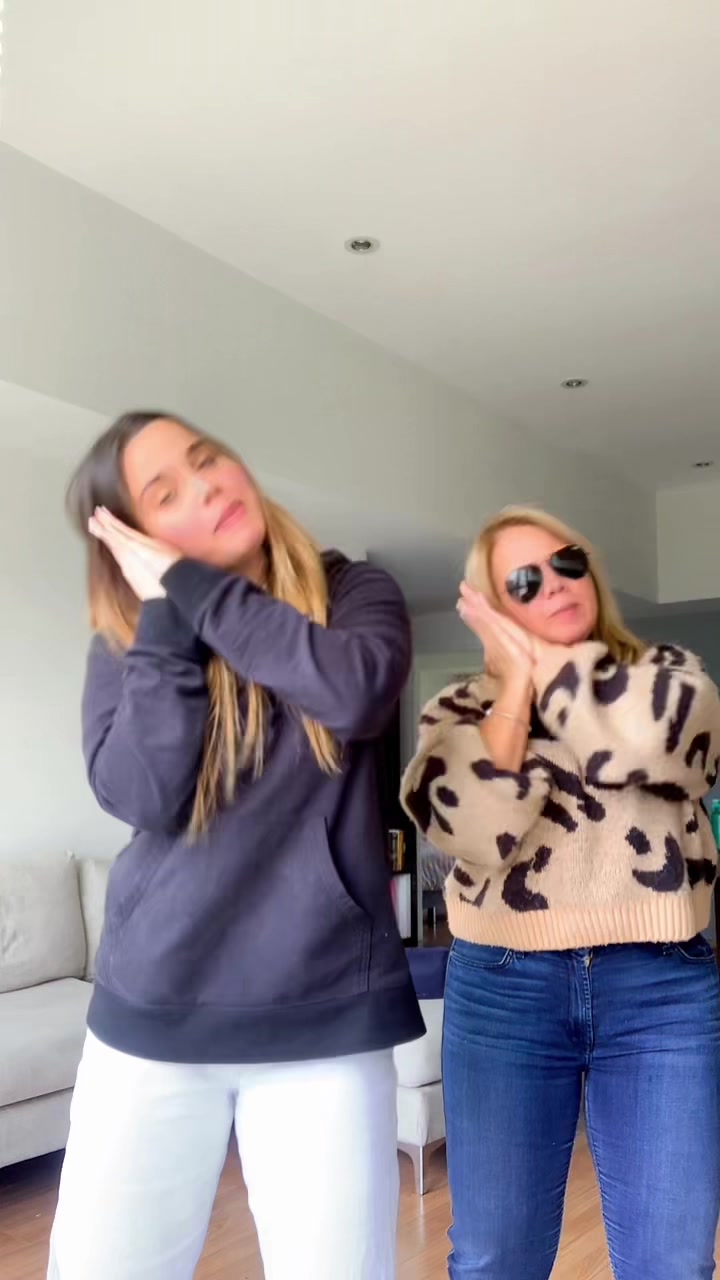 @claudia borjas
