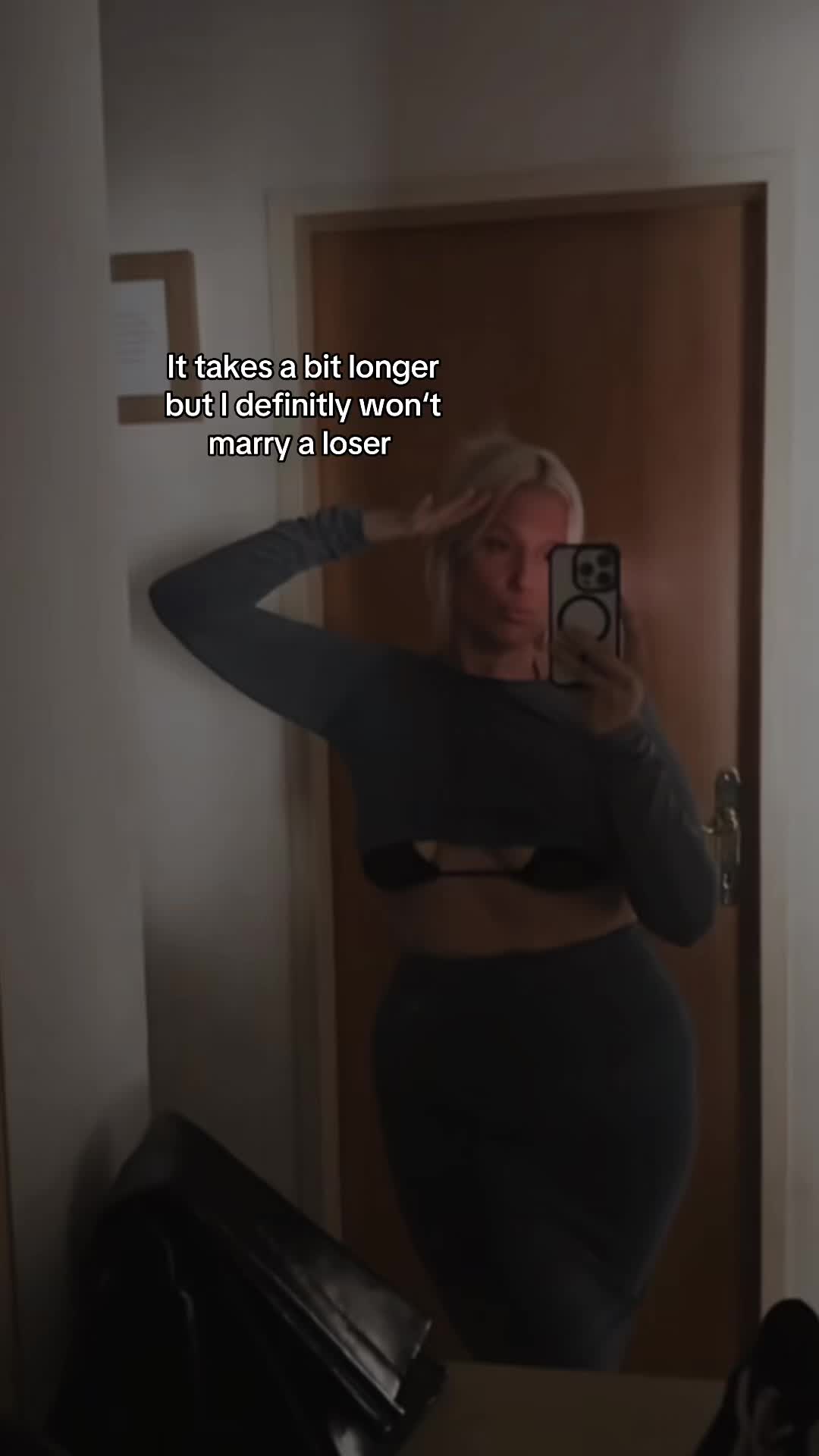 @blonde.aholic