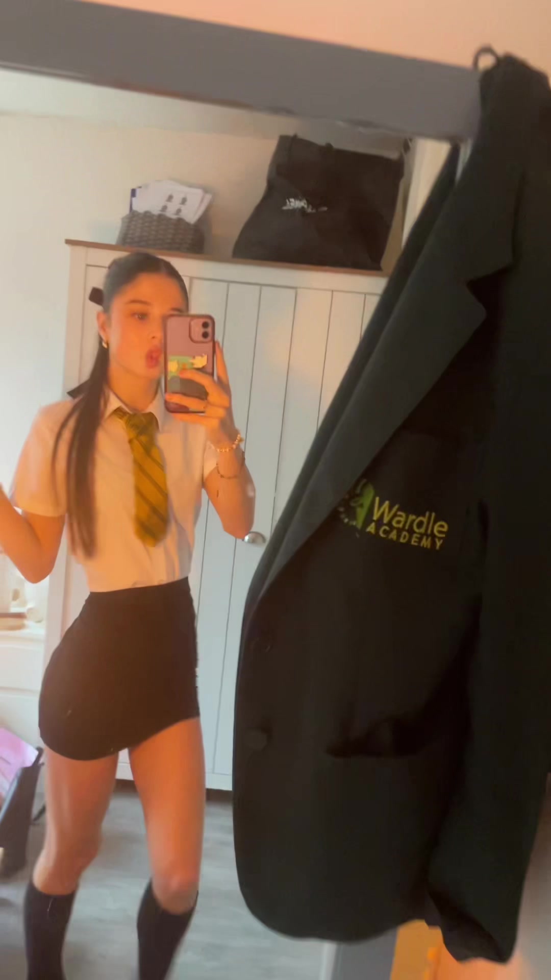 @ℳ𝒾𝒶