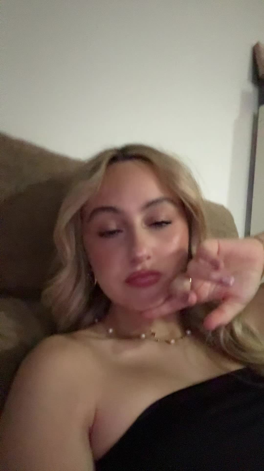 @carlaatraverr2