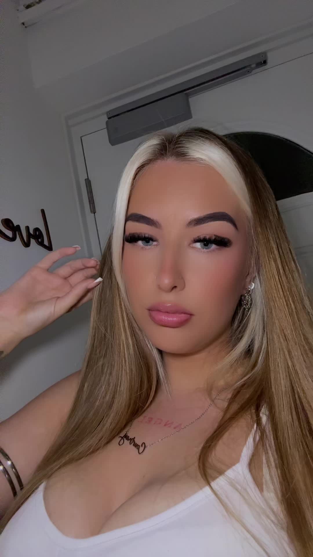 @courtneyjade_98