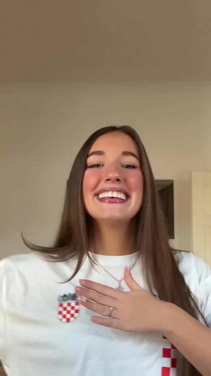 @laura_ser22🇭🇷