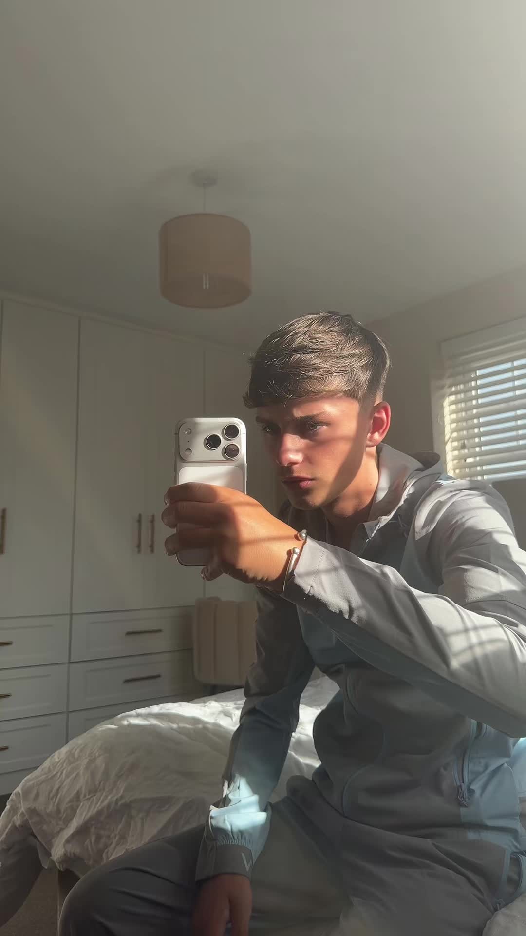 @dannymil_