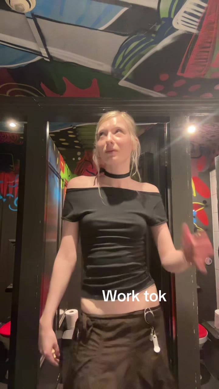 @Floss🦷🦷🦷