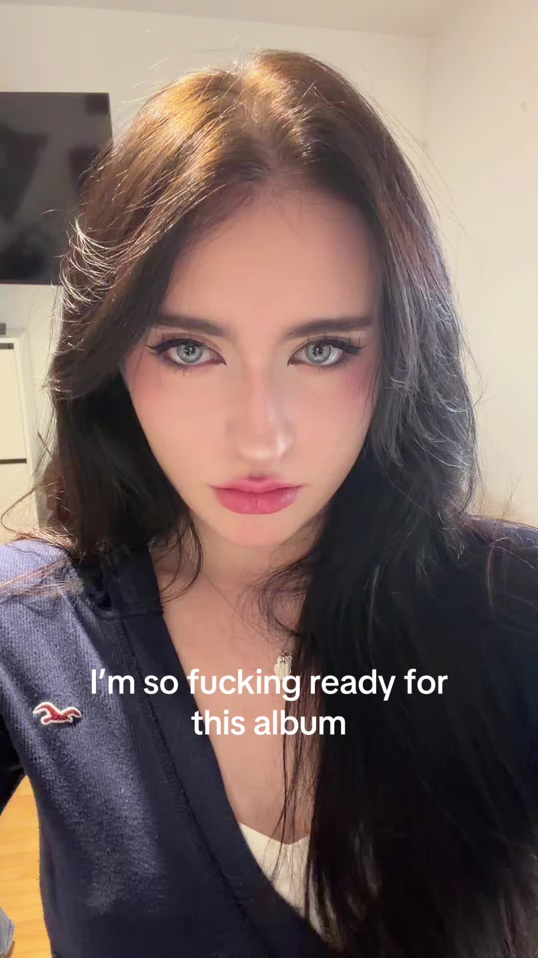 @livingforlola