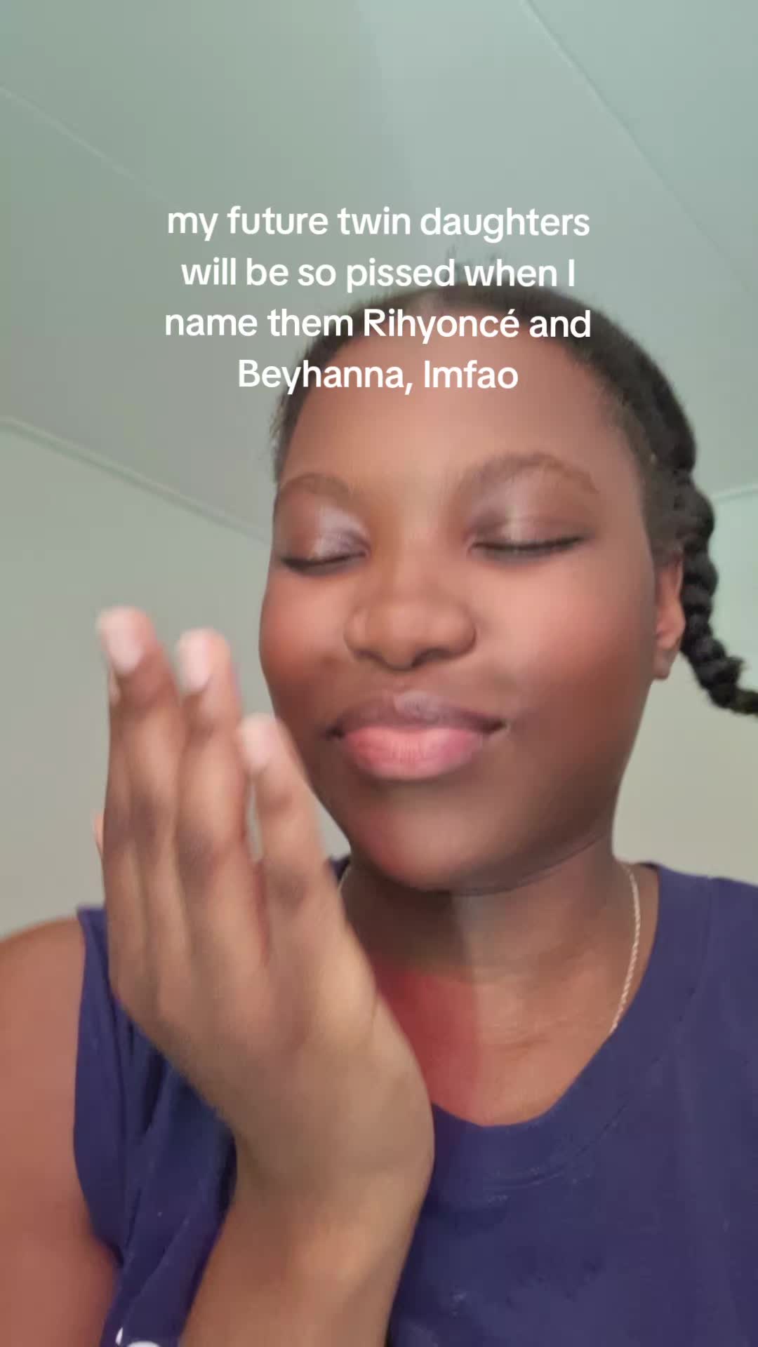 @Adriana