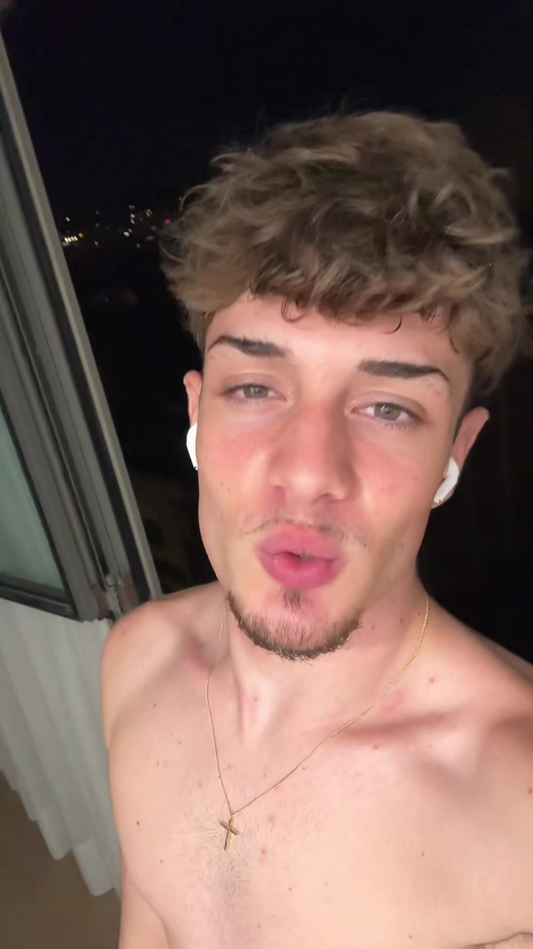 @alexguillamet