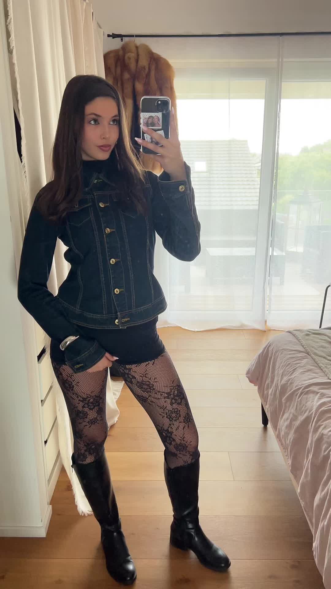@ju