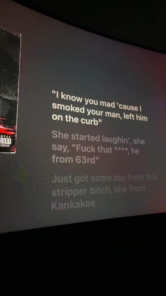 @🎧