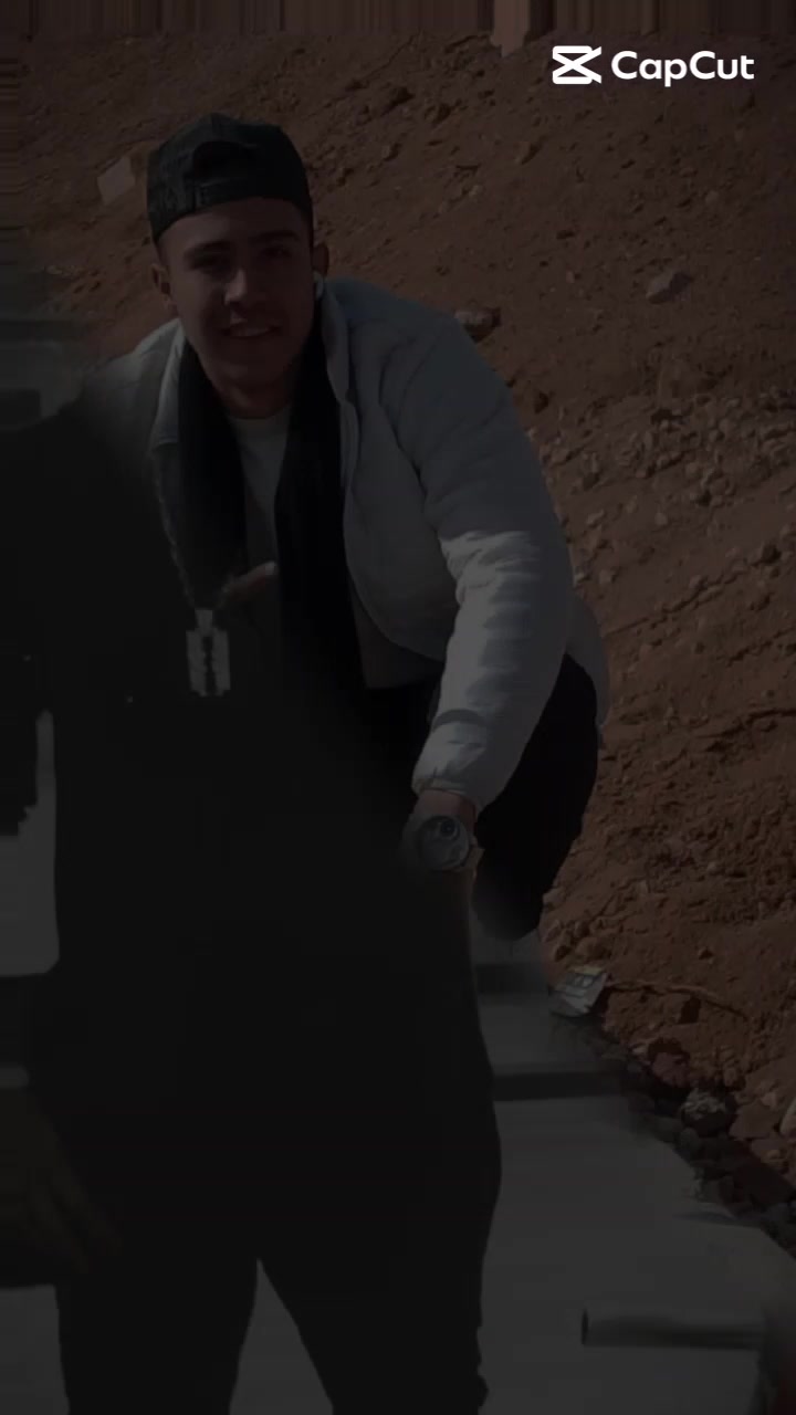 @&Ecirc;Ł J&Oslash;K&Euml;R