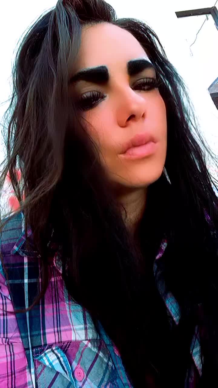 @Mădălina👑 Roxana 💙