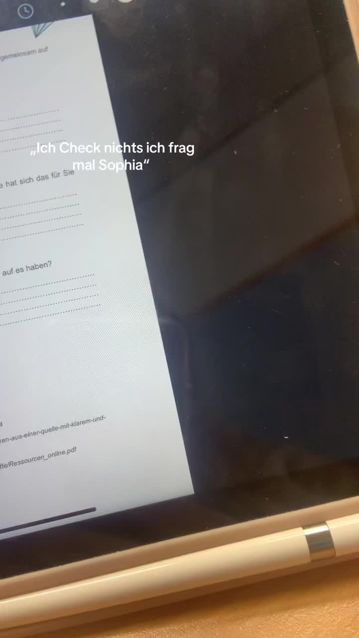 @𝑺𝒐𝒑𝒉𝒊𝒂 🤍