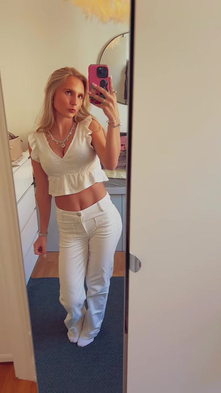 @Greta🤎