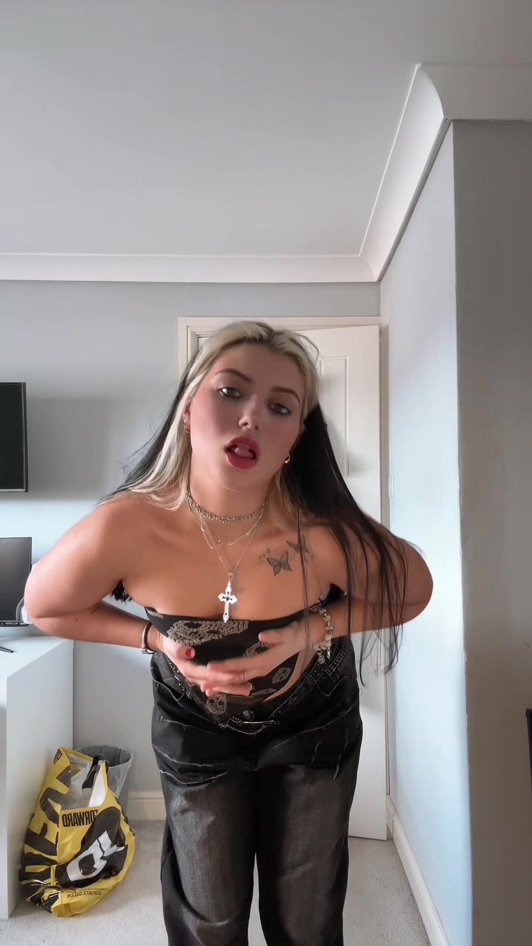 @lil.miss.alysa