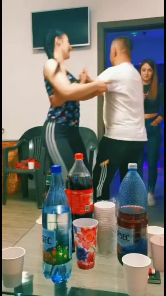 @Ana Ana