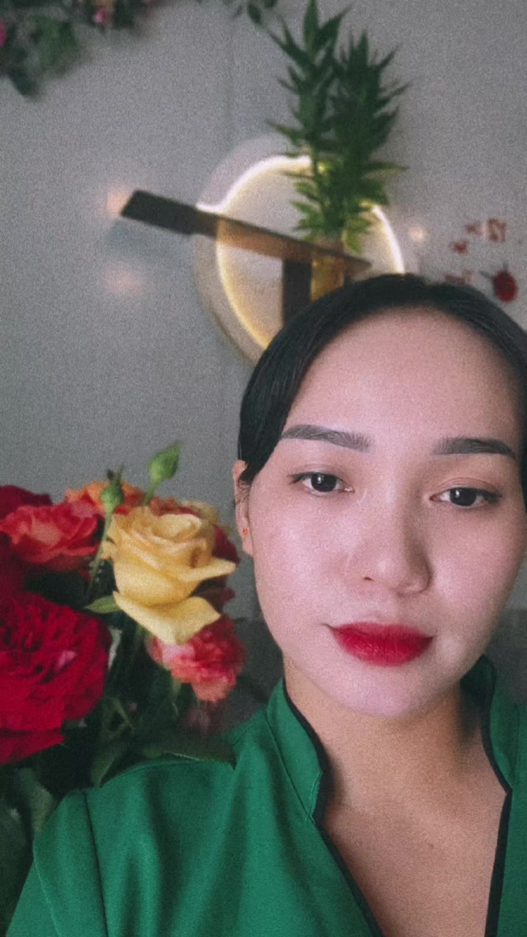 @HOÀNG TỶ