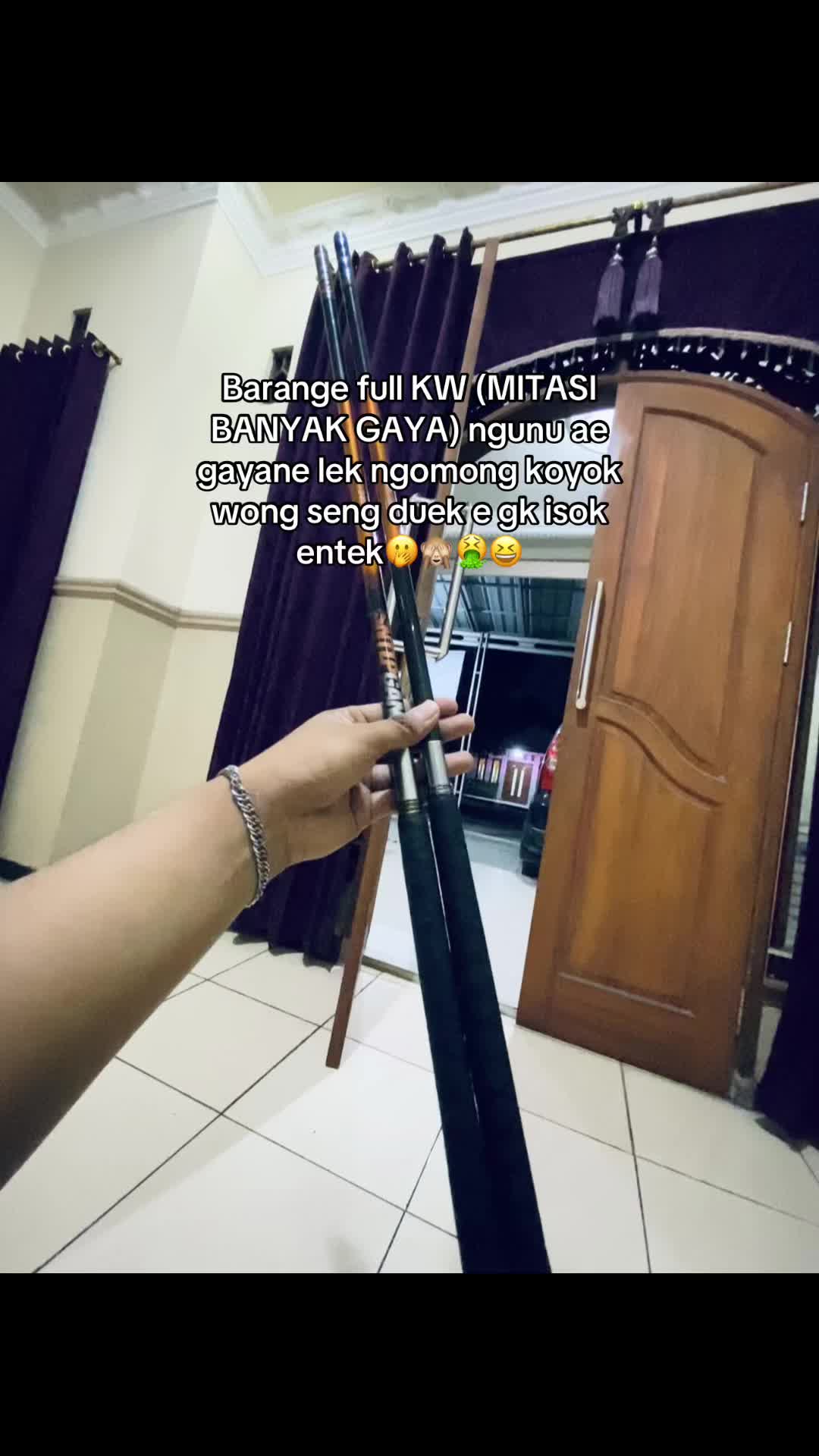 @𝕮𝖆𝖑𝖔𝖓 𝖇𝖚𝖕𝖆𝖙𝖎🐍