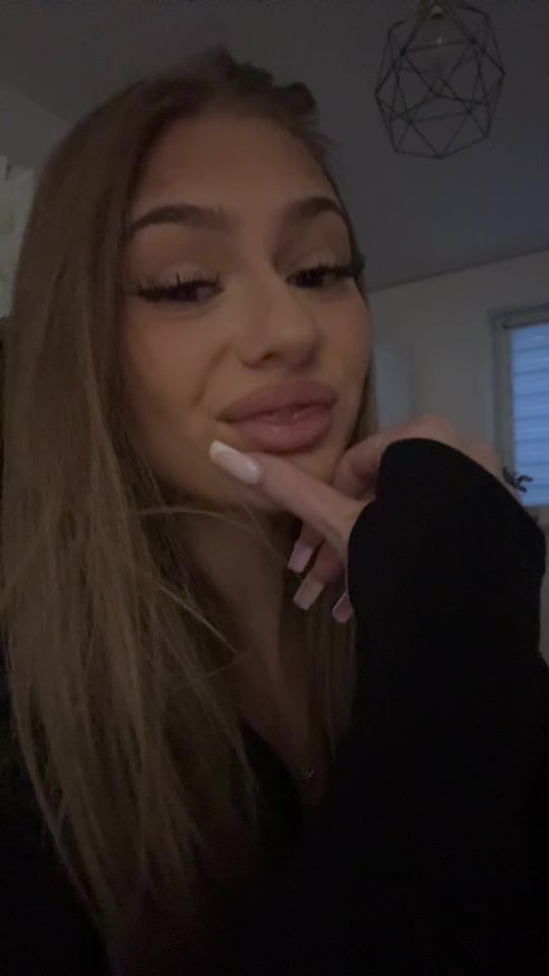 @julcia