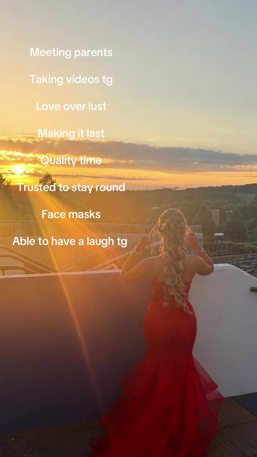 @Maisie Mae