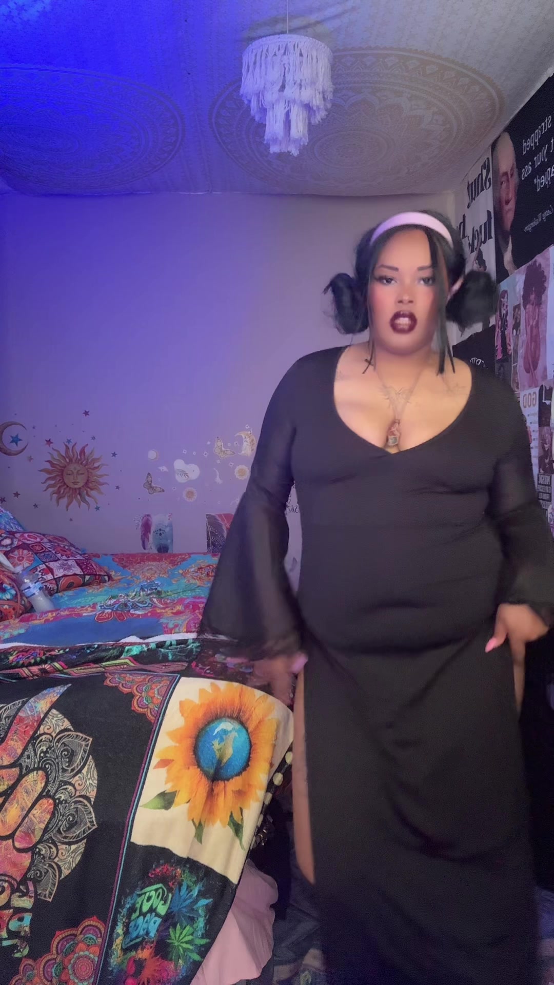 @🧚🏽♀️🍄Charn tanoushka☮️✌🏽