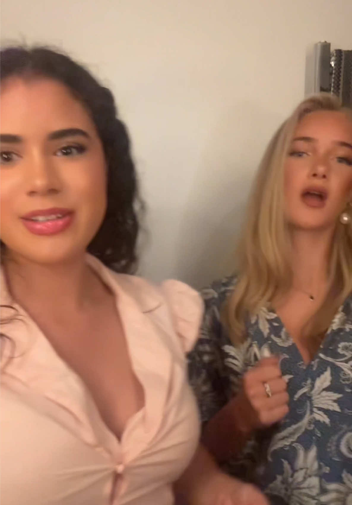 @SOPHIE VALENTINA