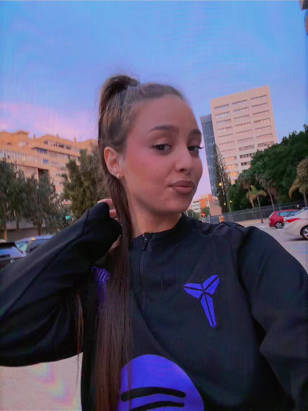 @Yunaira Escudero ✨