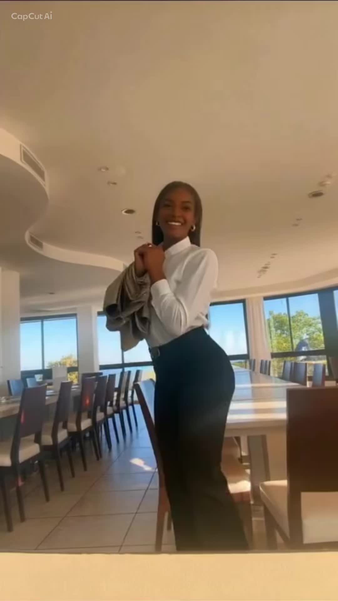 @lacubanitaoficial
