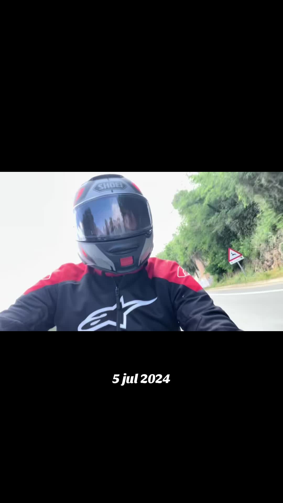 @JXR