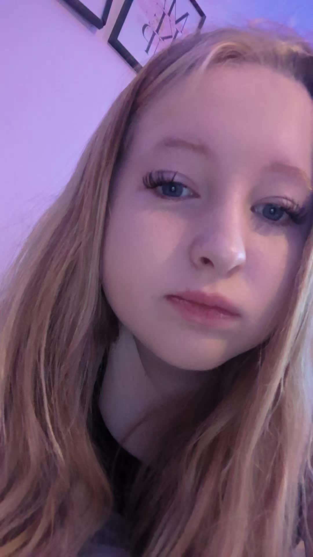@⋆˚࿔ katie𝜗𝜚˚⋆