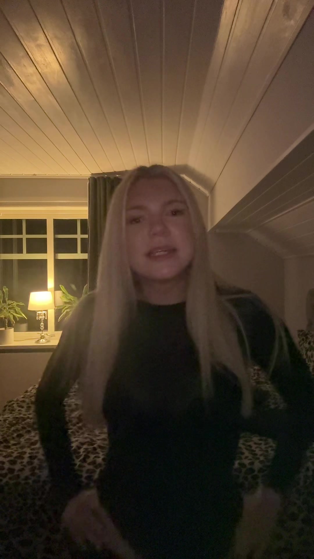 @bellaaa