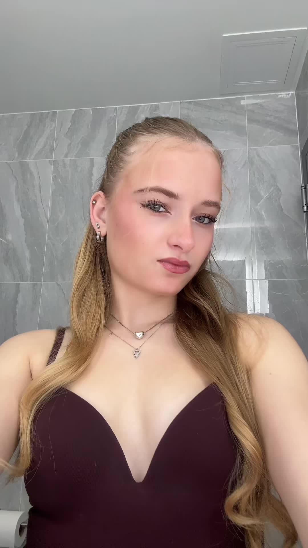 @Denisa