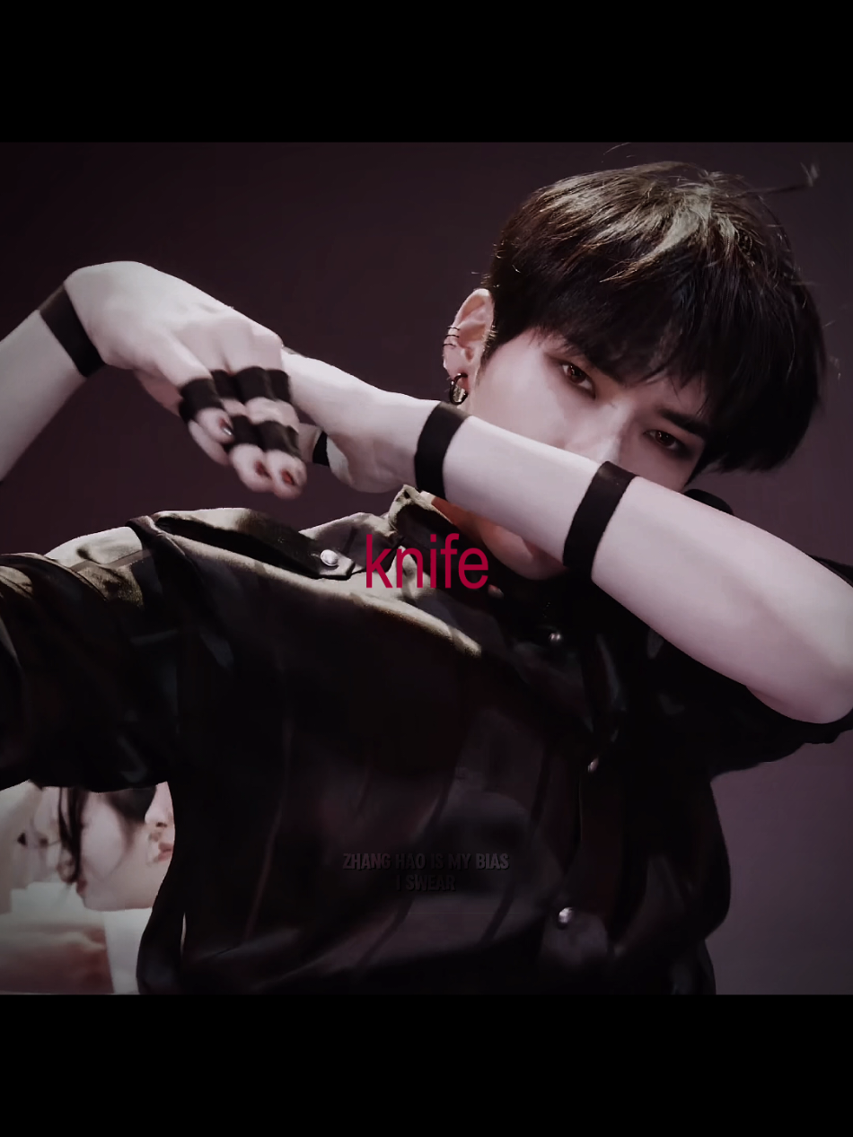 @zhang hao is my bias I swear