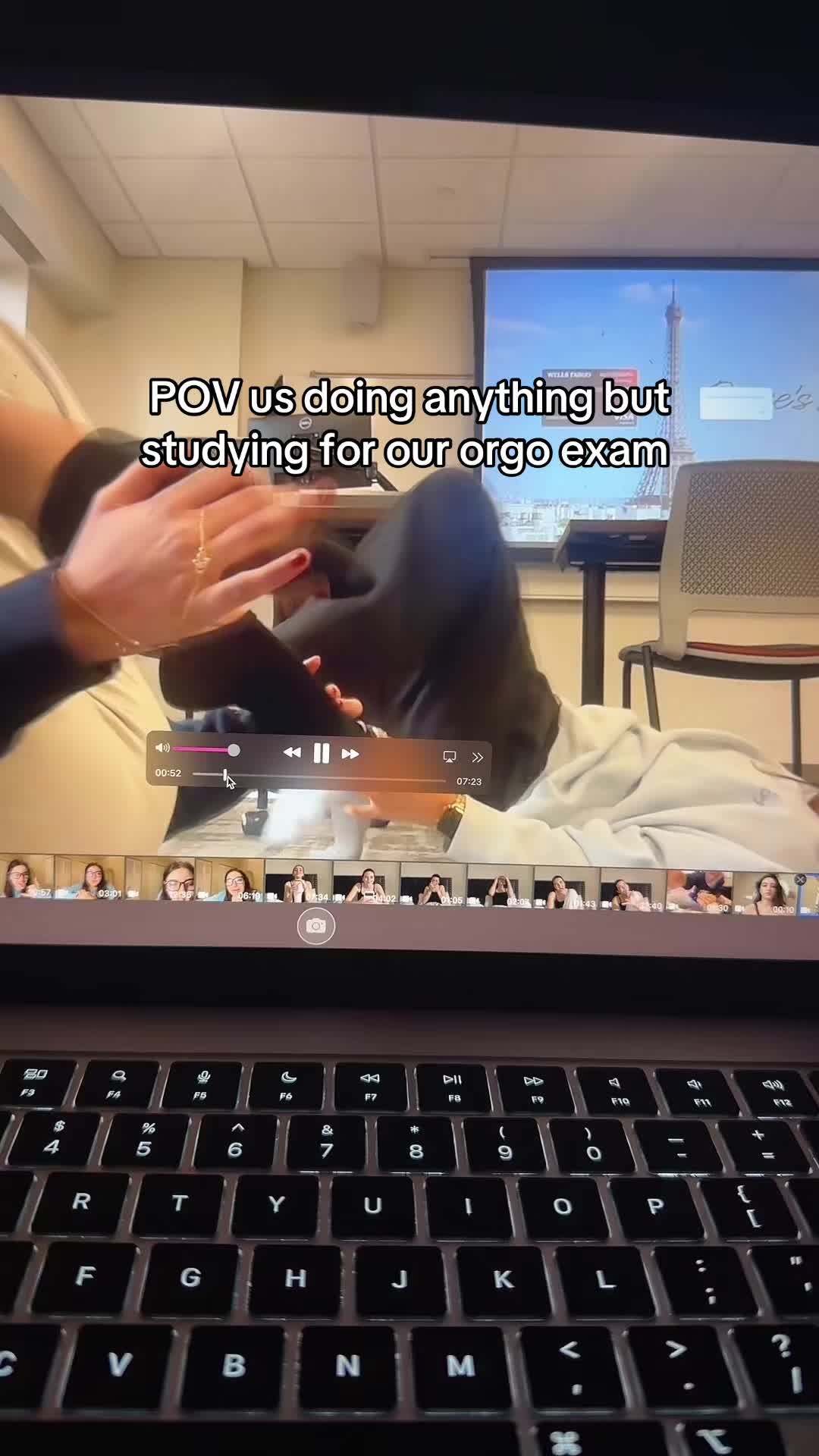 @๐๐ฌ