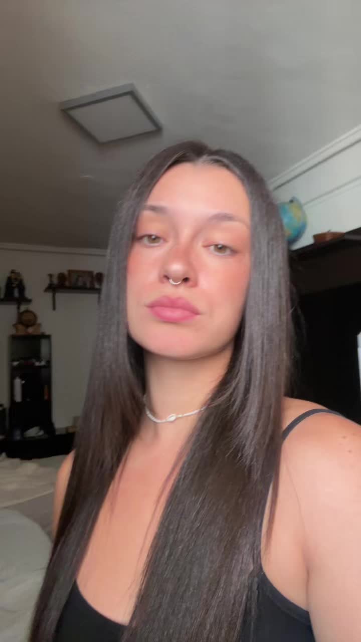 @Larita
