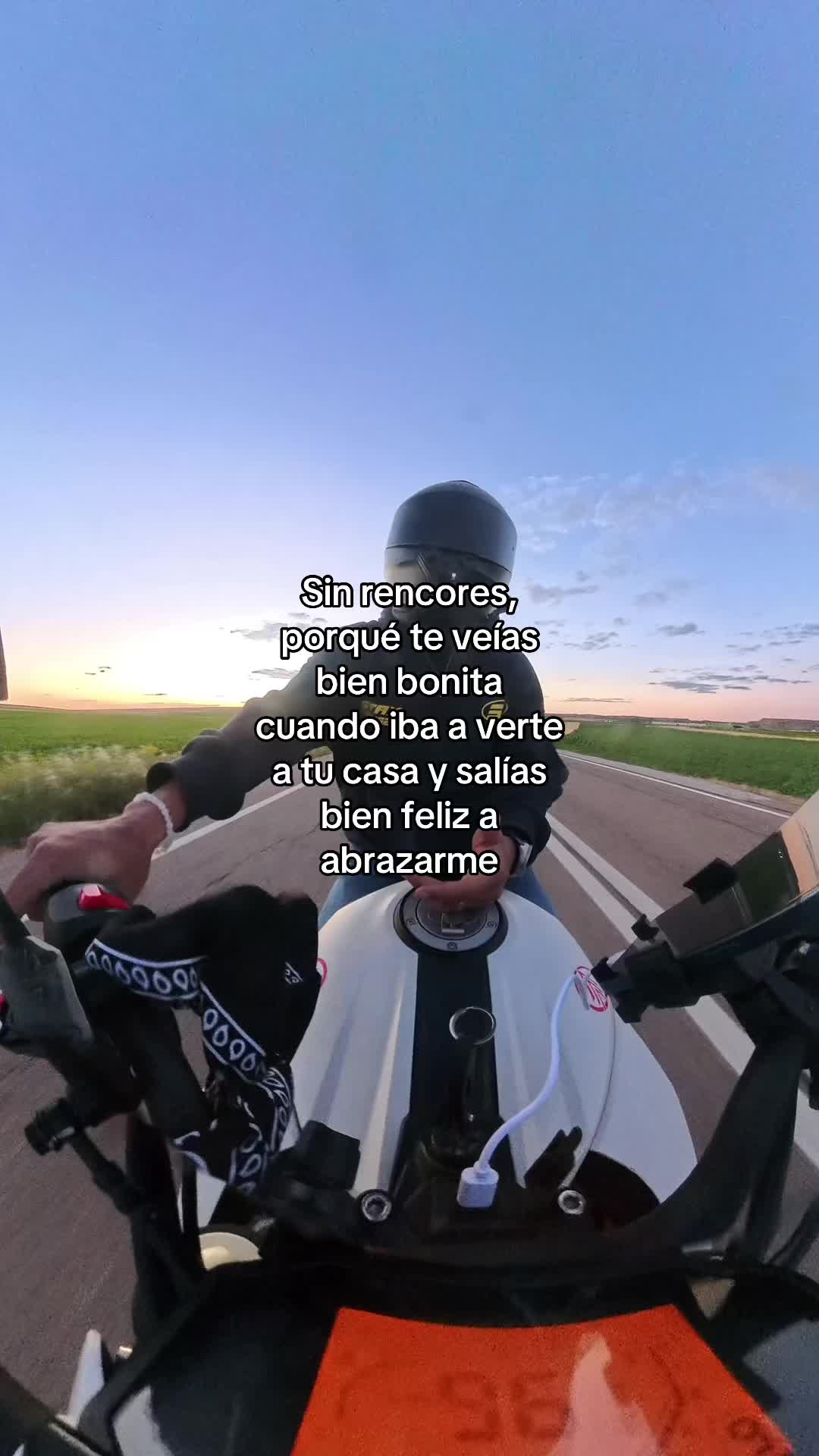 @𝔞𝔩𝔢𝔧𝔬🥀