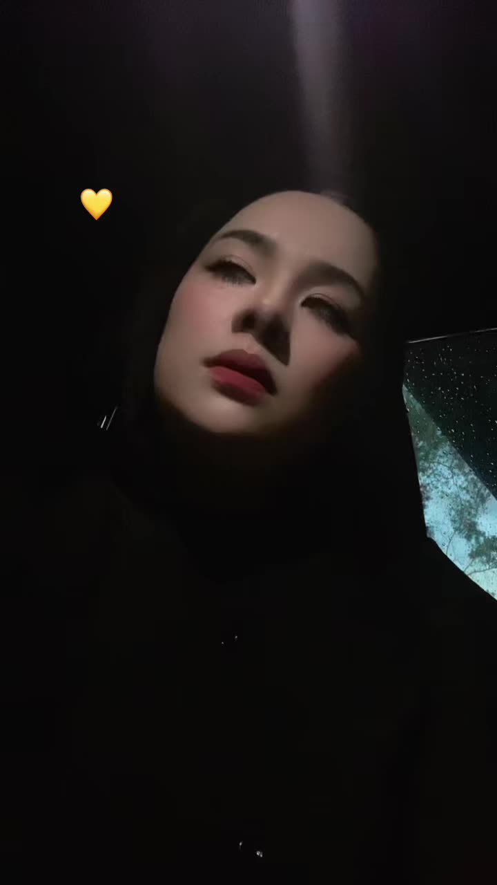 @Dada~