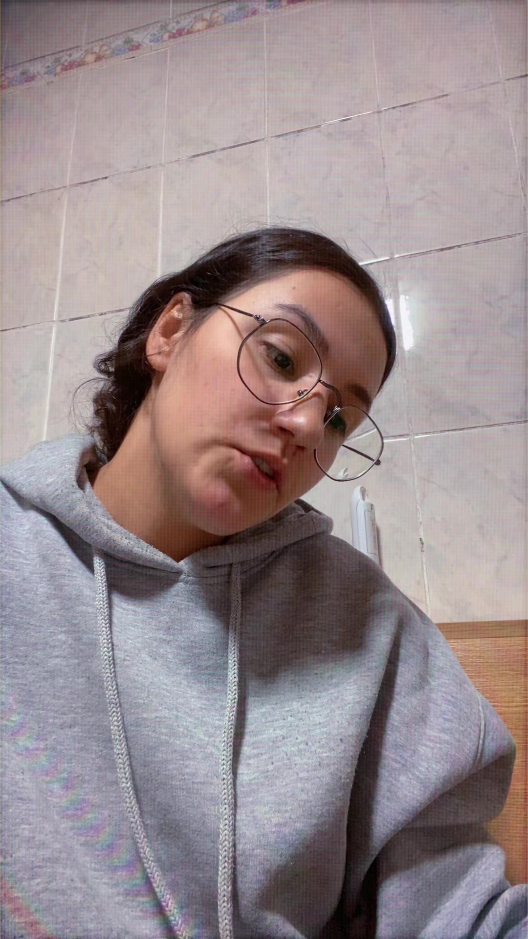 @B💫
