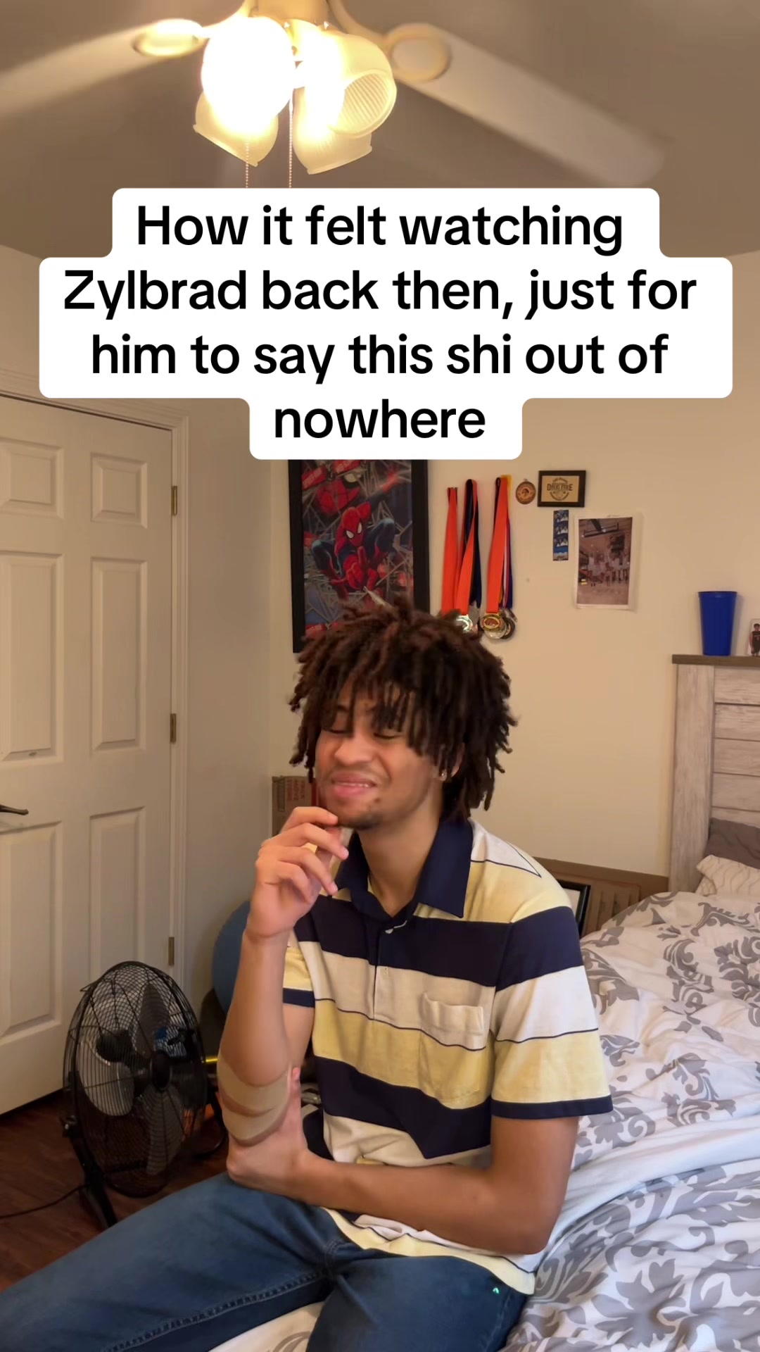 @ITZZ$kovie