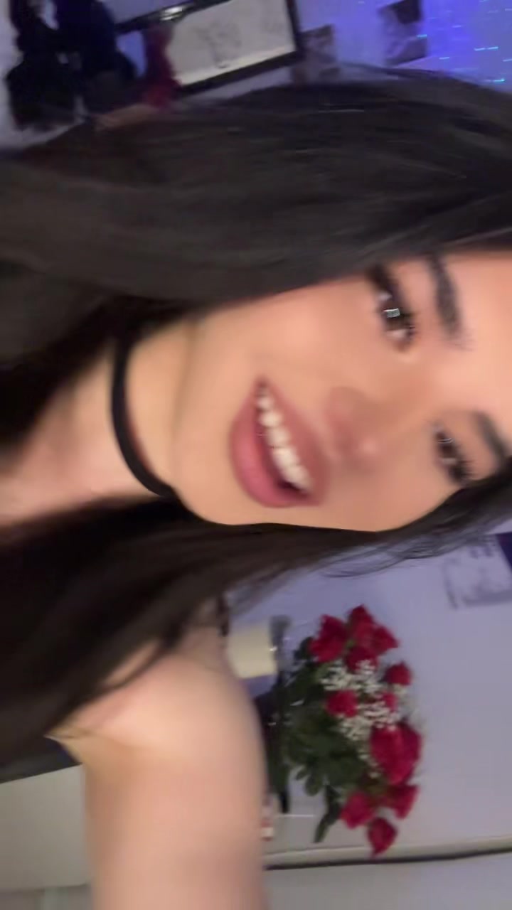 @ZOE SCHWARTZ