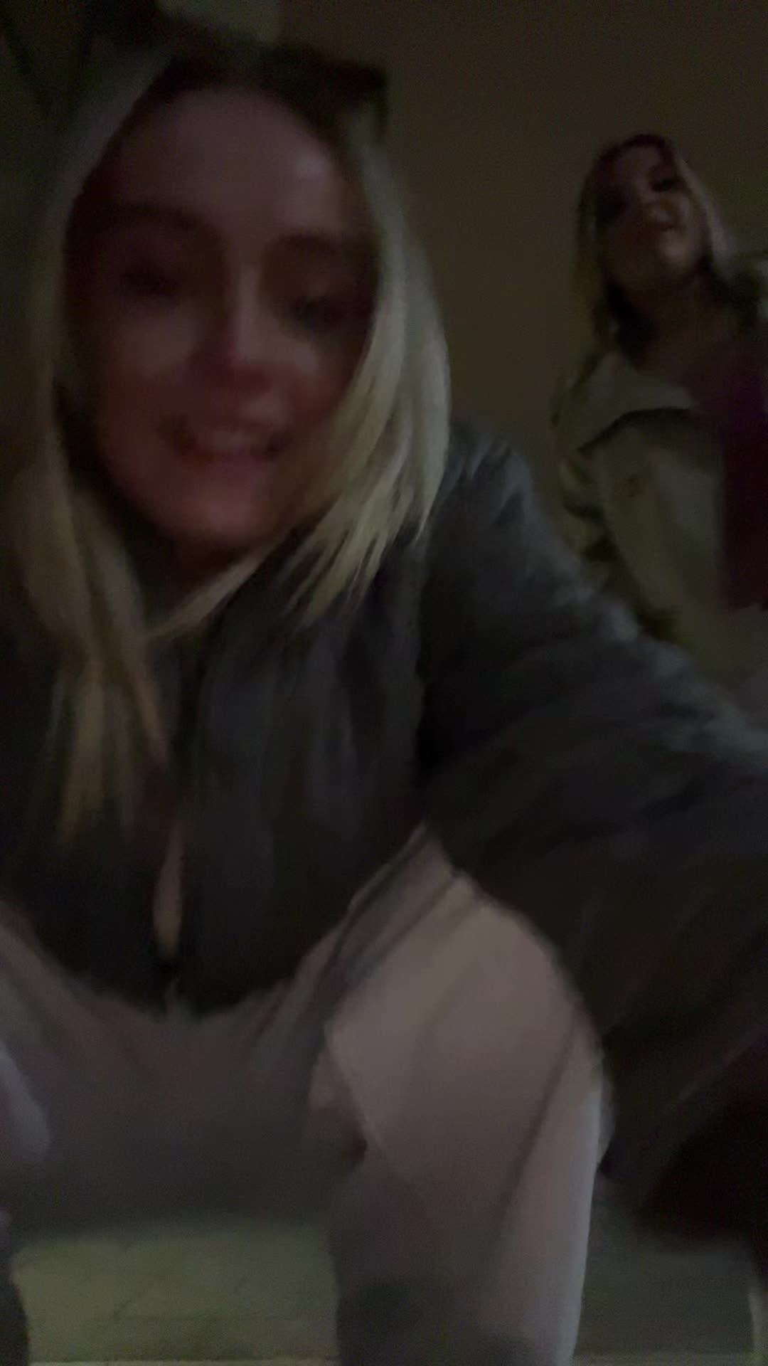@724