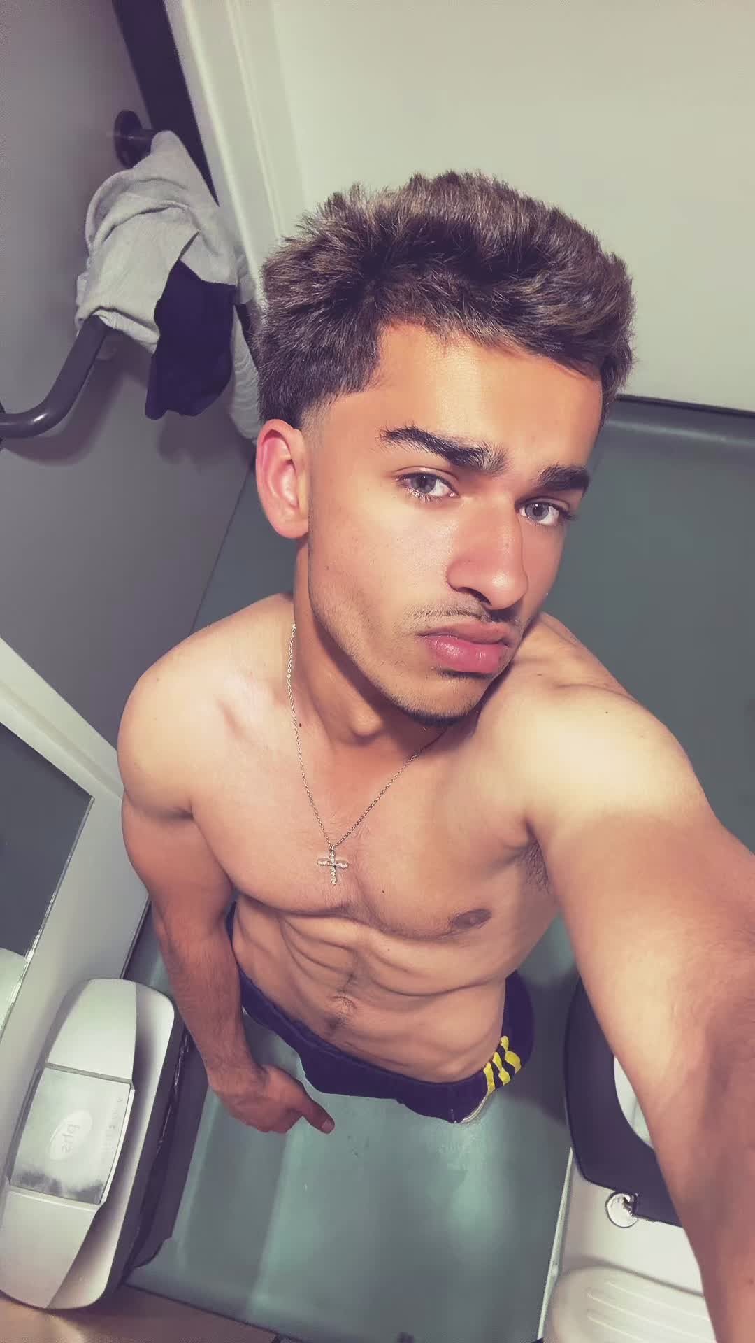 @kabيr