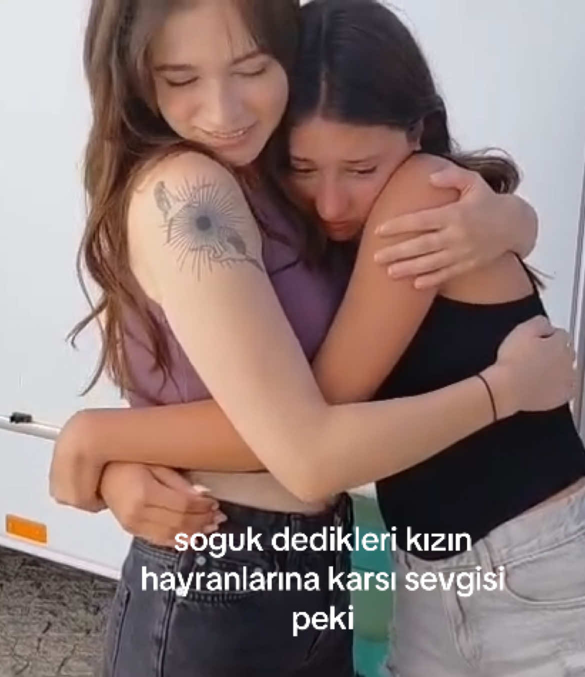 @𝓂𝑒𝓁𝒾𝓈𝒶