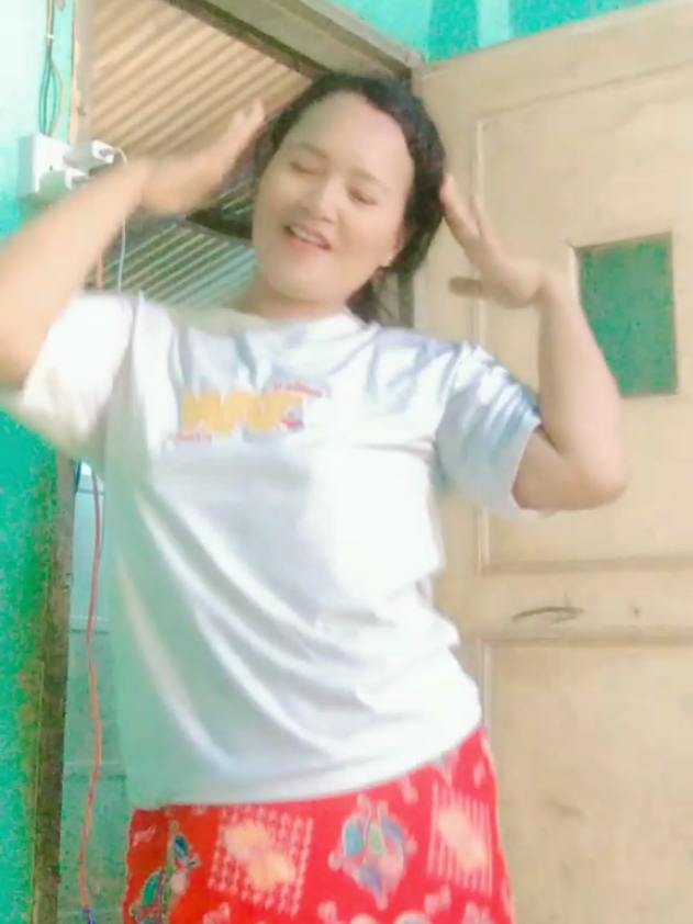 @ခင်ခင်71145946537