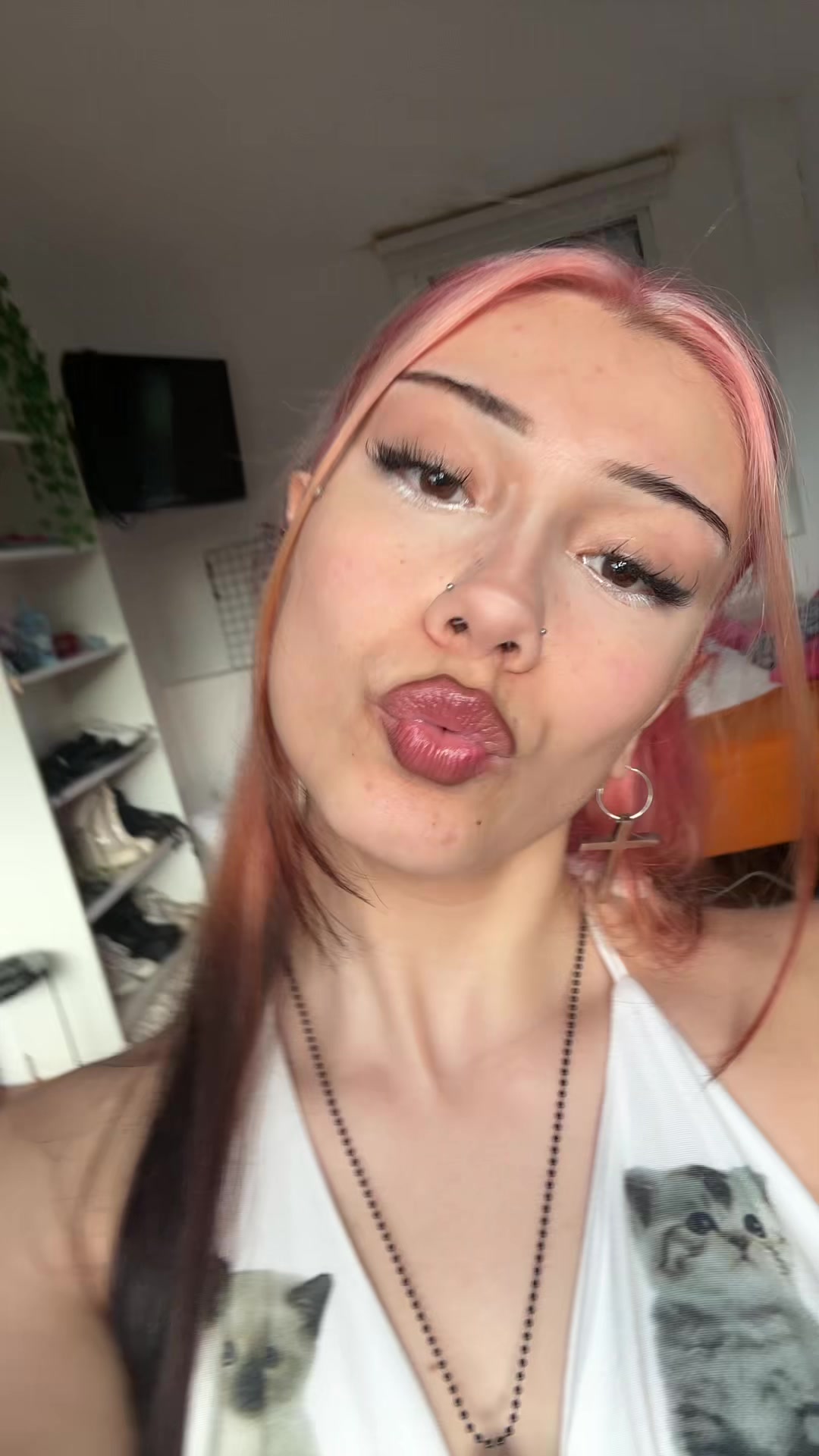 @Sof&iexcl;a