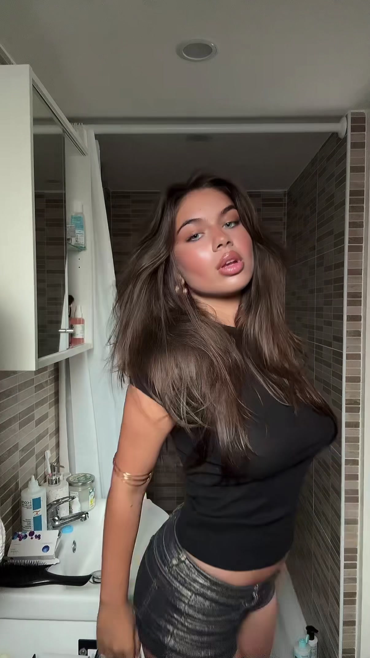@vanessza_.csiki