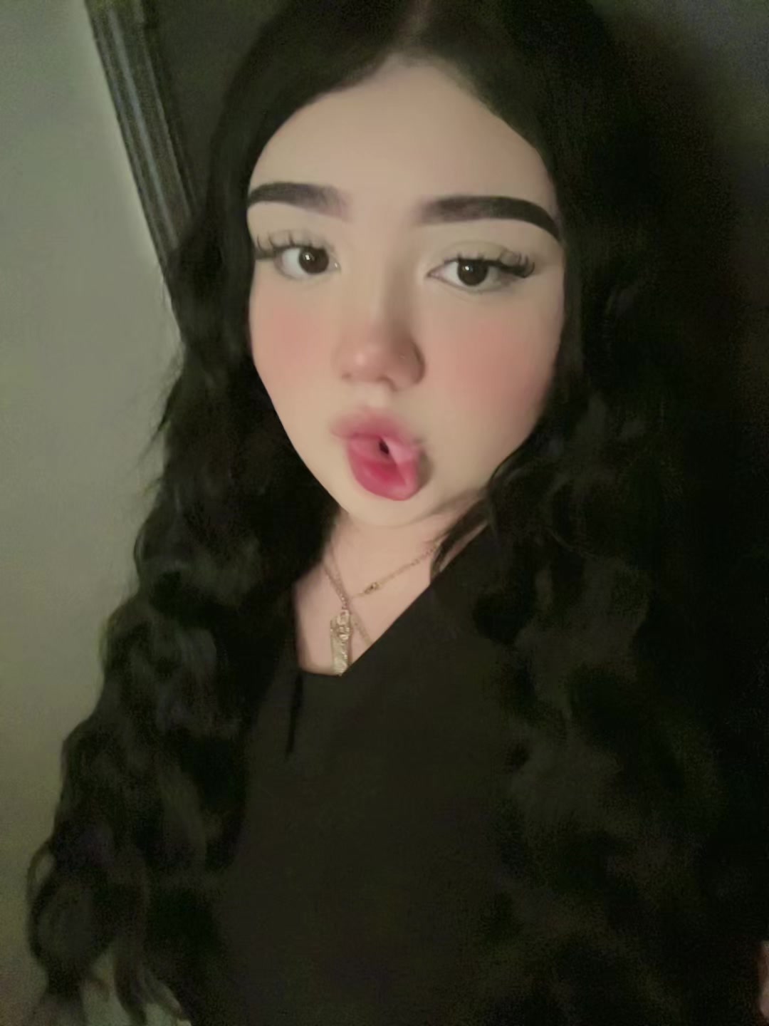 @Nz