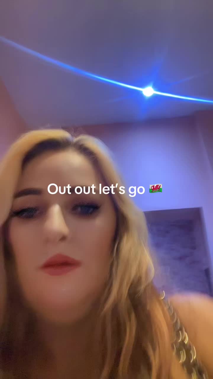 @Victoria Jenkins💐🦢🍸