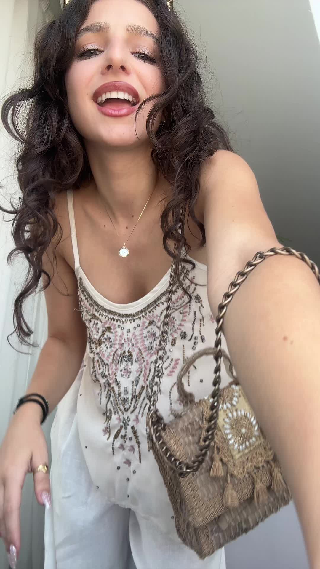 @Nefieee