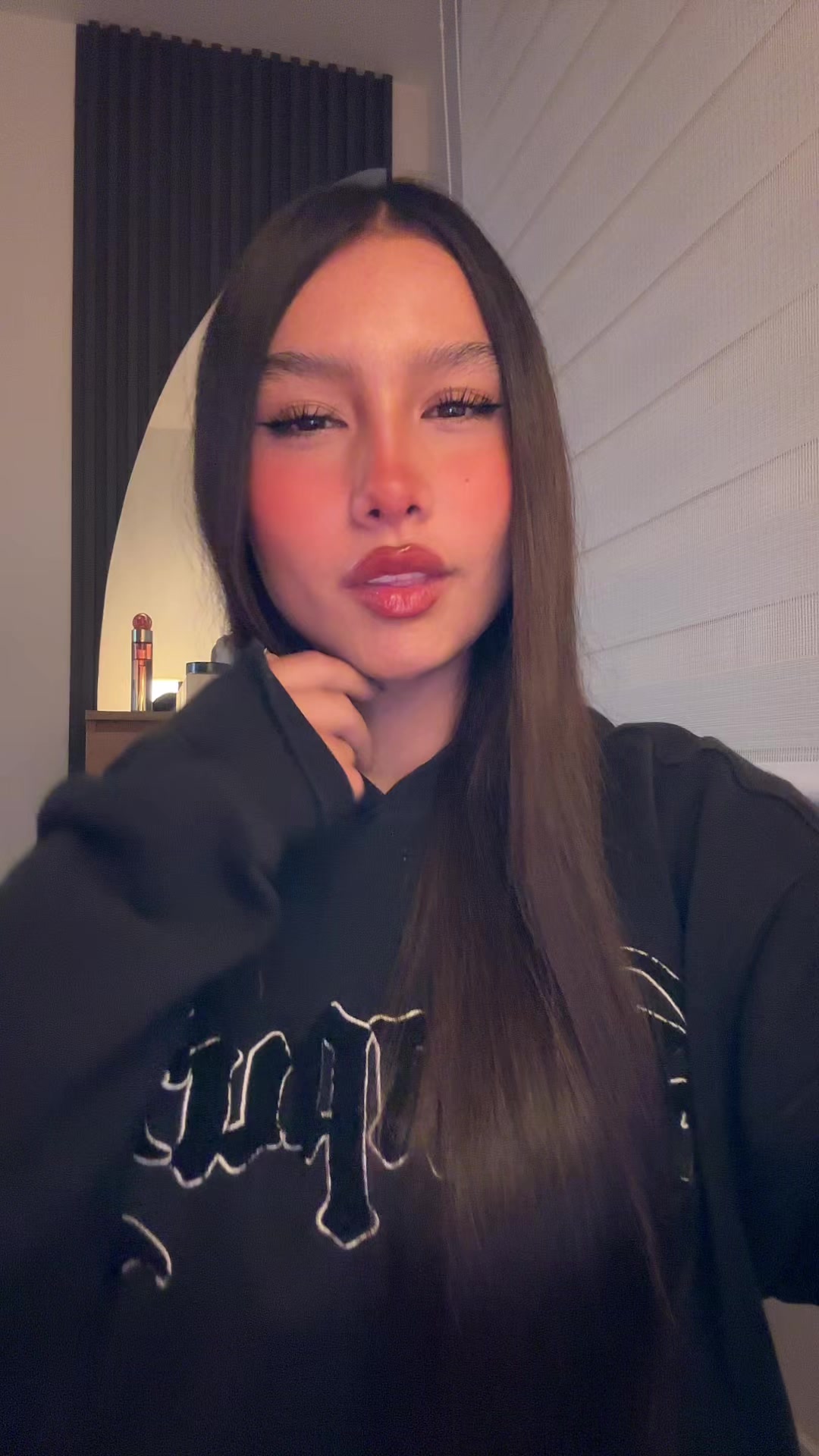 @valeaarangooo
